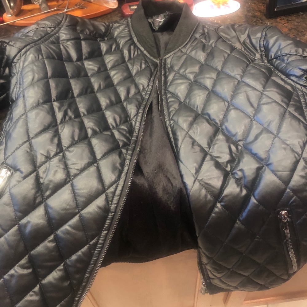 Bomber jacket